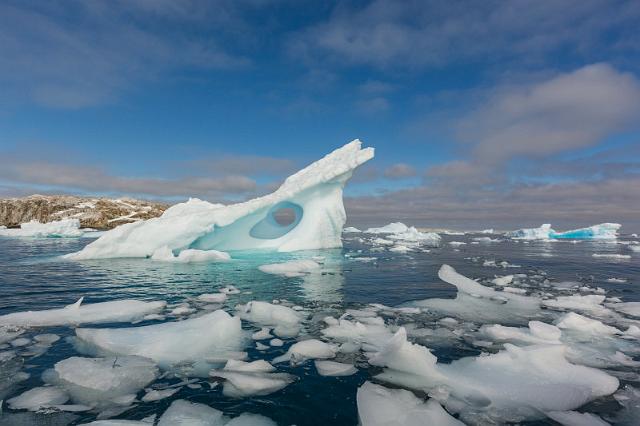 096 Antarctica, Cierva Cove.jpg